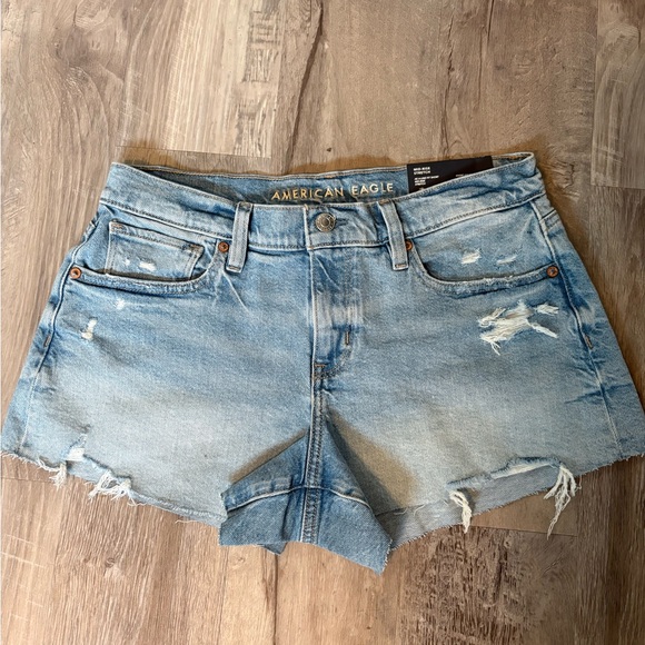 American Eagle Outfitters Pants - American Eagle A-Line Fit Short Denim Distressed Women’s Shorts Size 4 NWT
